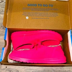 BNWITH ORIGINAL box; w/8